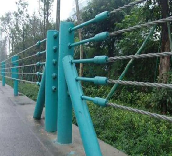 鋼絲繩護(hù)欄