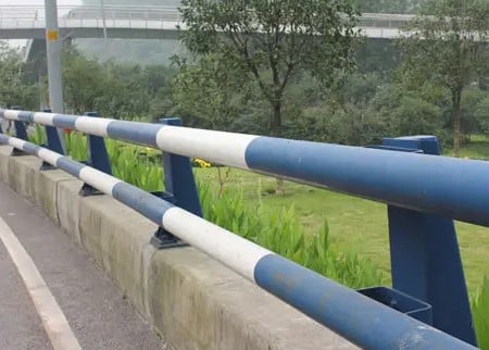 防撞護欄